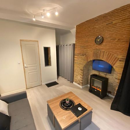 Appartamento Au P'Tit Loft - Wifi Fibre - Orange Tv - Hyper Centre - Gare Troyes Esterno foto
